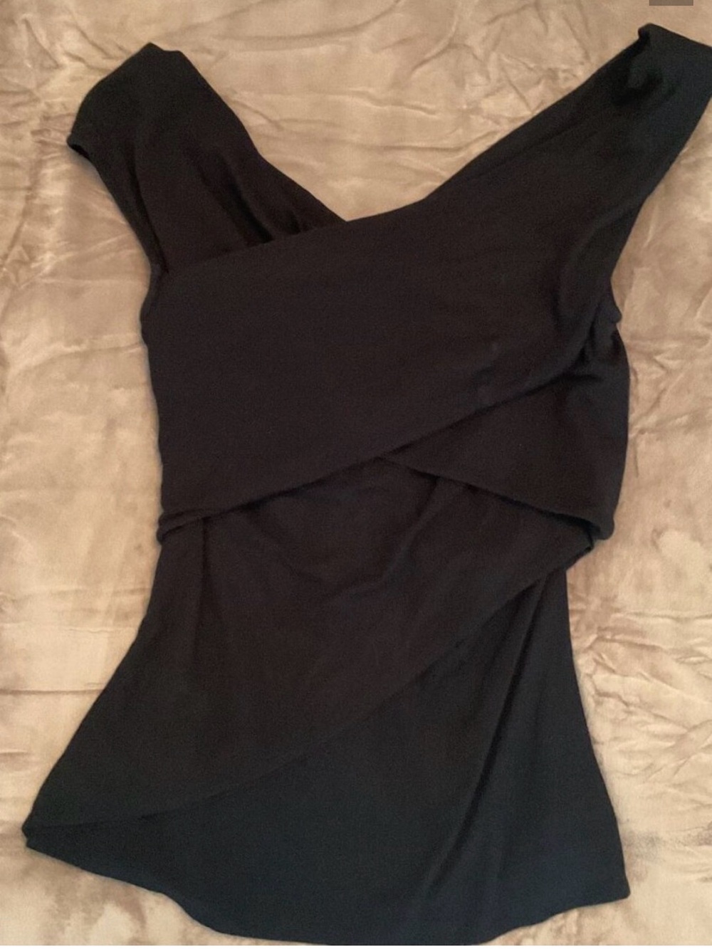 Theory Minimalist Black Tank - Picture 3 of 3